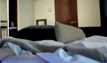 Одружений і нові порно фільми зраджує.